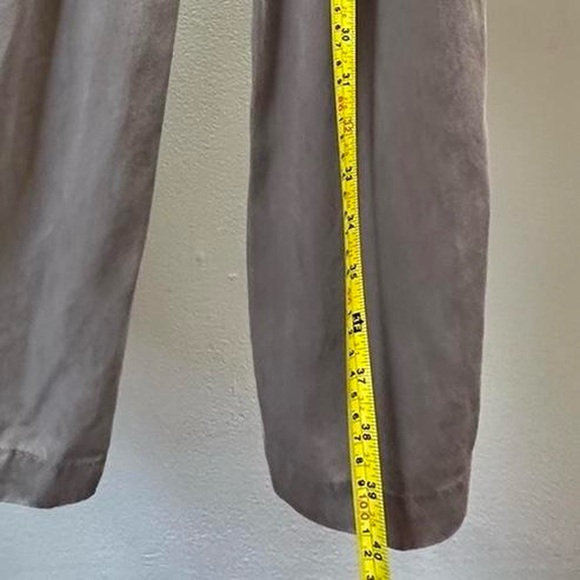 Reformation Pants size 0P - Picture 4 of 8